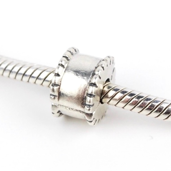 Authentic PANDORA Sterling Silver Beveled Clip - 790267 - Picture 1 of 9
